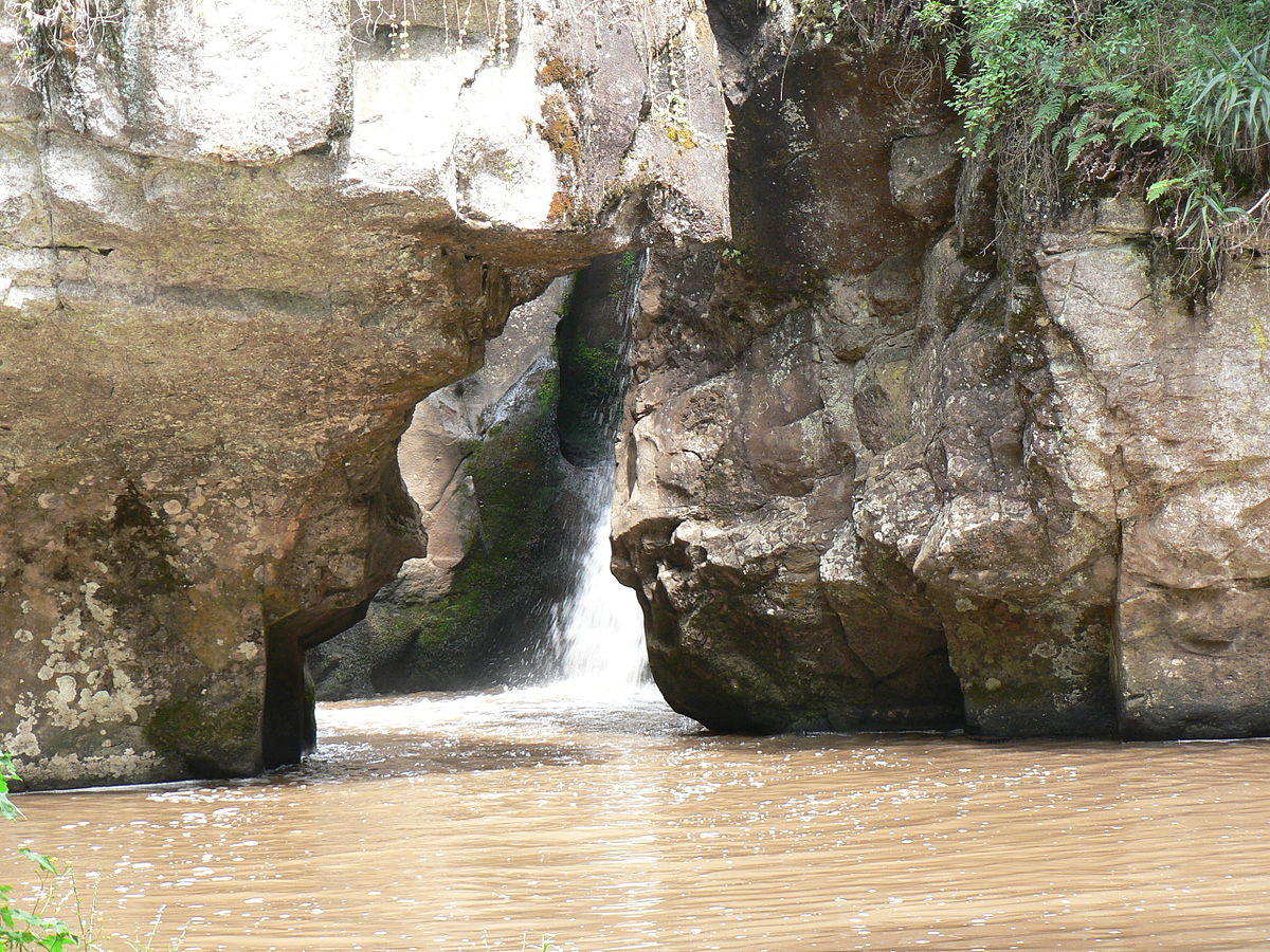 Mau Mau Caves Historical Site